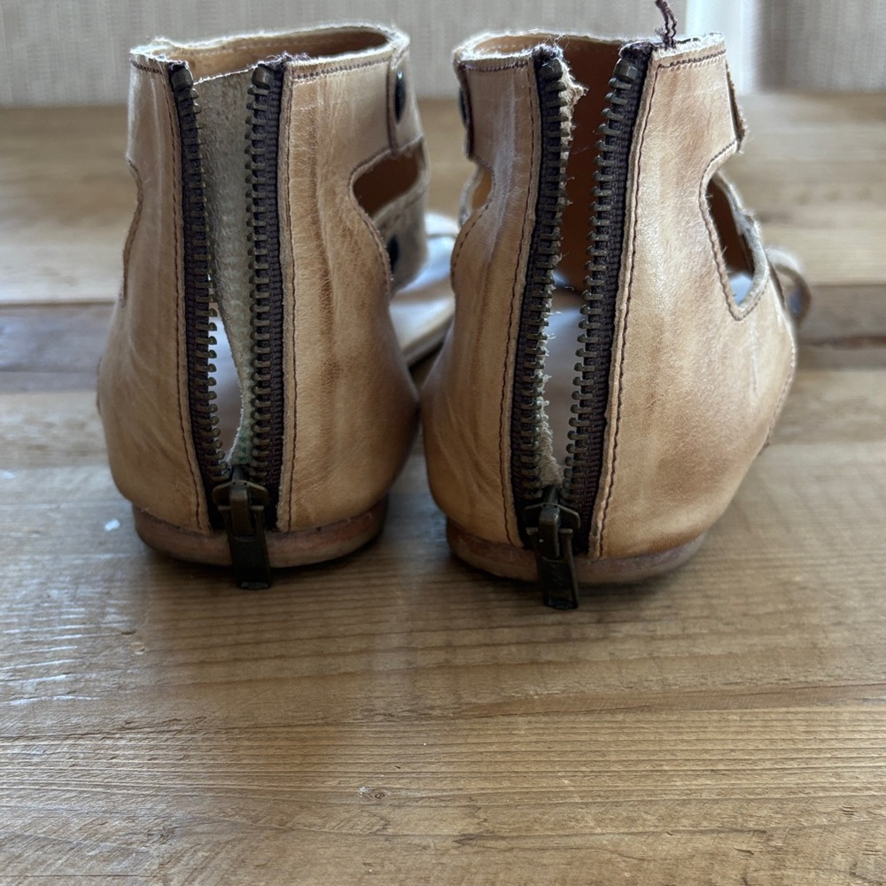 Women's Tan Leather Sandals - Picture 6 of 7